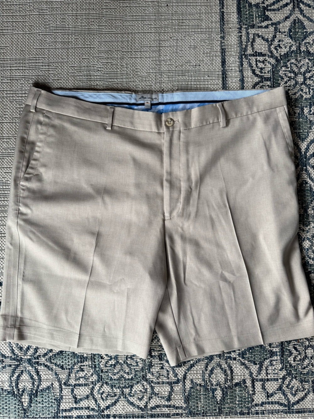 Peter Millar Crown Sport Golf Shorts Mens 42 Khaki Performance